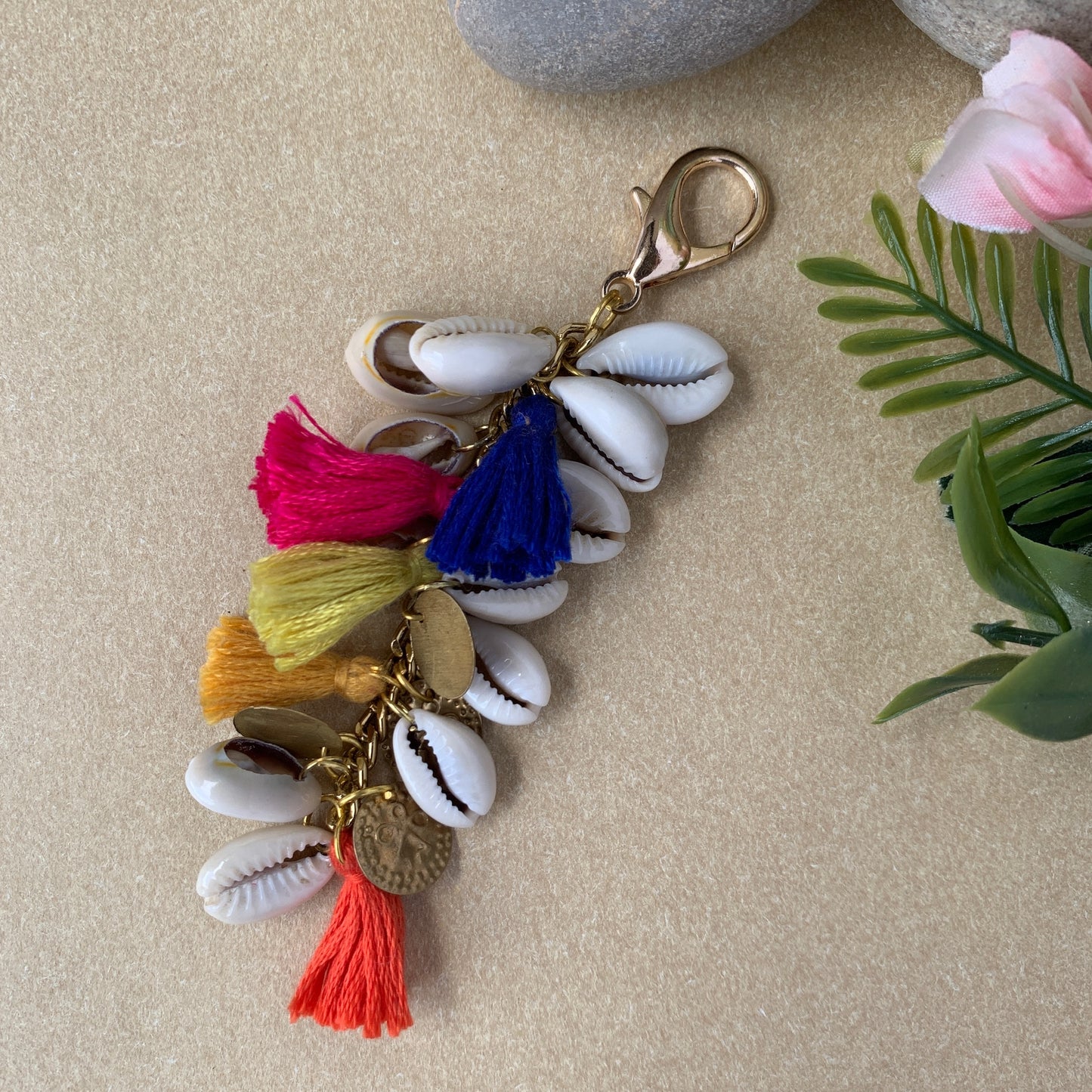 Multi Shell Coin Keycharm