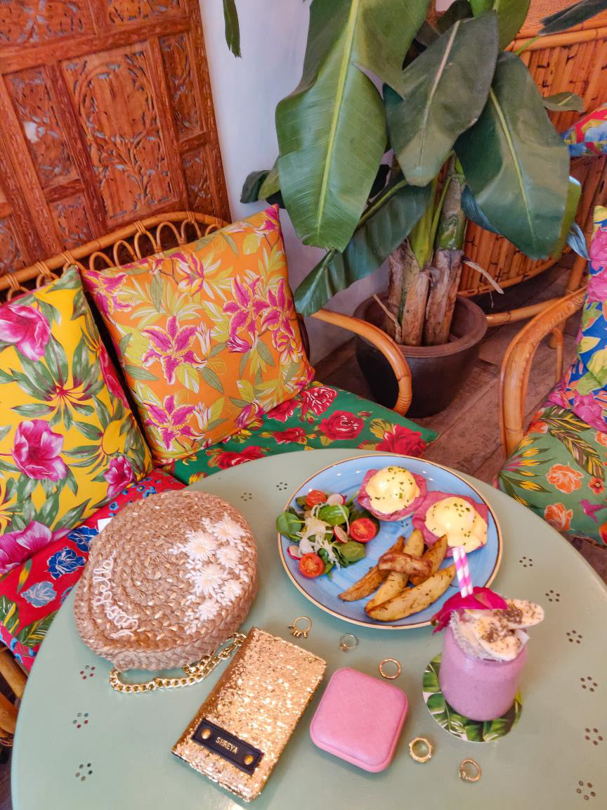 Full Moon White flowers Bag