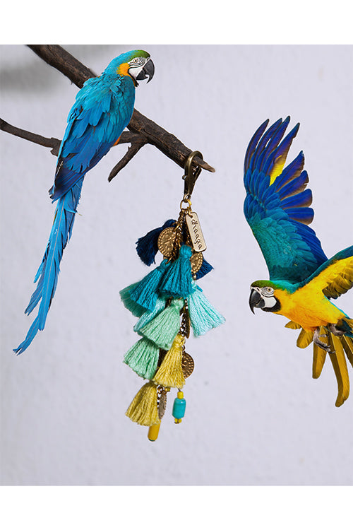 Blue yellow macaw keycharm